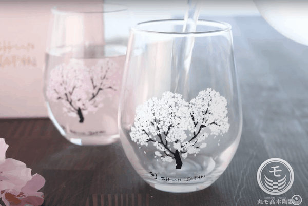 丸モ高木陶器の冷感桜 フリーグラスペアセットを贈る | カジュアル