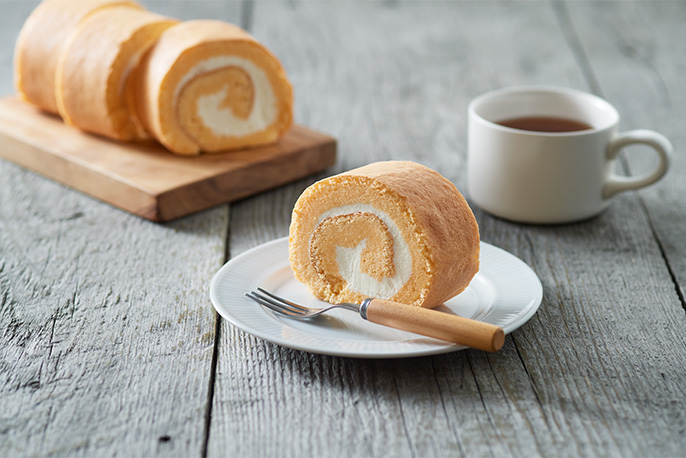 shirokane sweets TOKYOのプレミアムロールケーキ（プレーン＆低糖）を