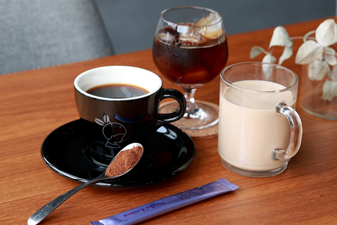 INIC MARKETのINIC coffee ナイトアロマ デカフェ 55g瓶を贈る