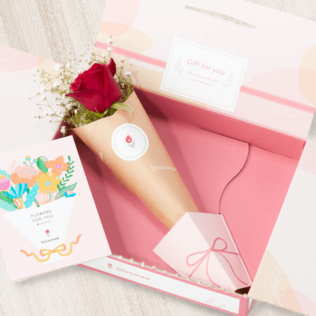 bloomeeギフトの八天堂 とろけるプリン お花付きギフトを贈る