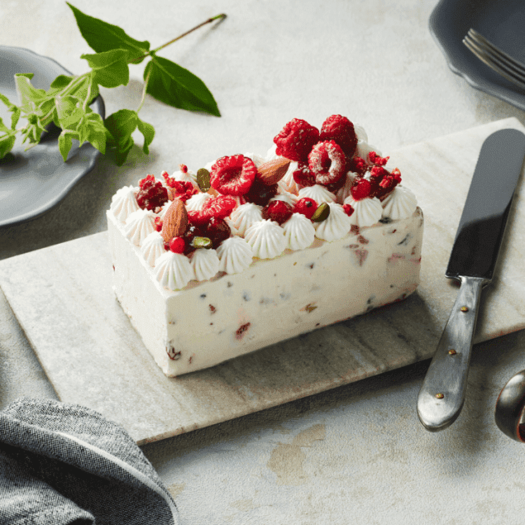 CAKE LINKの【アイスケーキ】パティスリー キハチ監修 カッサータを