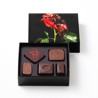 PIERRE HERMÉ PARIS(ピエール・エルメ・パリ)のアソリュティマン