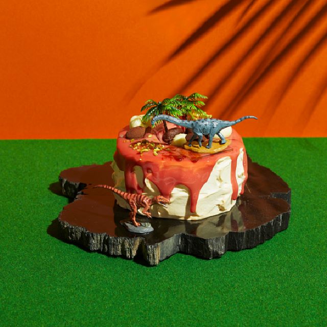 CAKE LINKの【福井県立恐竜博物館 監修】恐竜ケーキを贈る