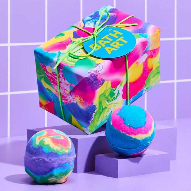 LUSHのバスアート ギフトを贈る | カジュアルギフトのgiftee(ギフティ)
