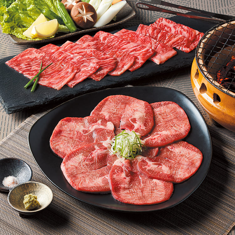 株式会社サニーフーズの仙台牛5等級と牛タンの焼肉セットを贈る