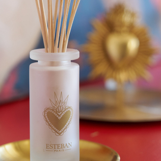 ESTEBANのミニルームスプレーコフレを贈る | カジュアルギフトのgiftee
